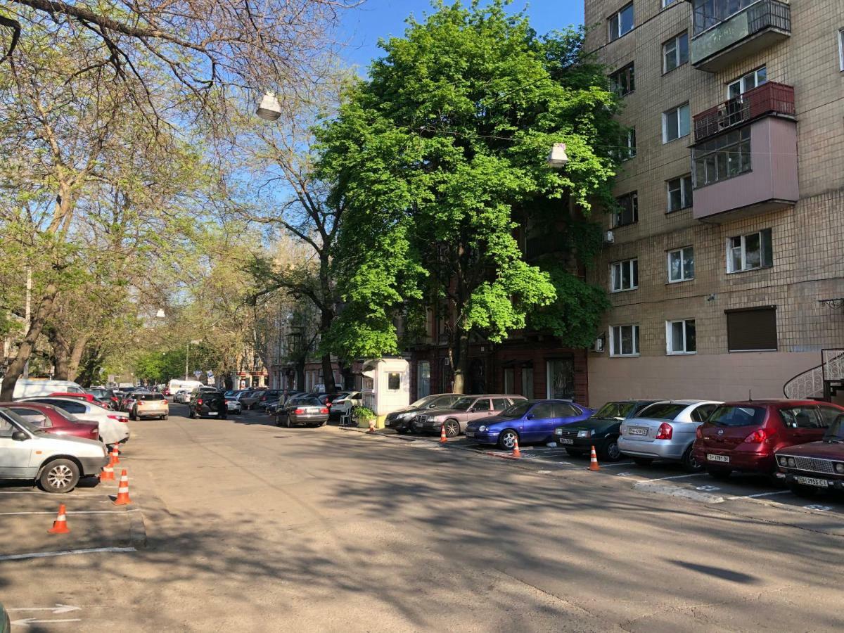 Center City Apartment Odesa Exterior foto